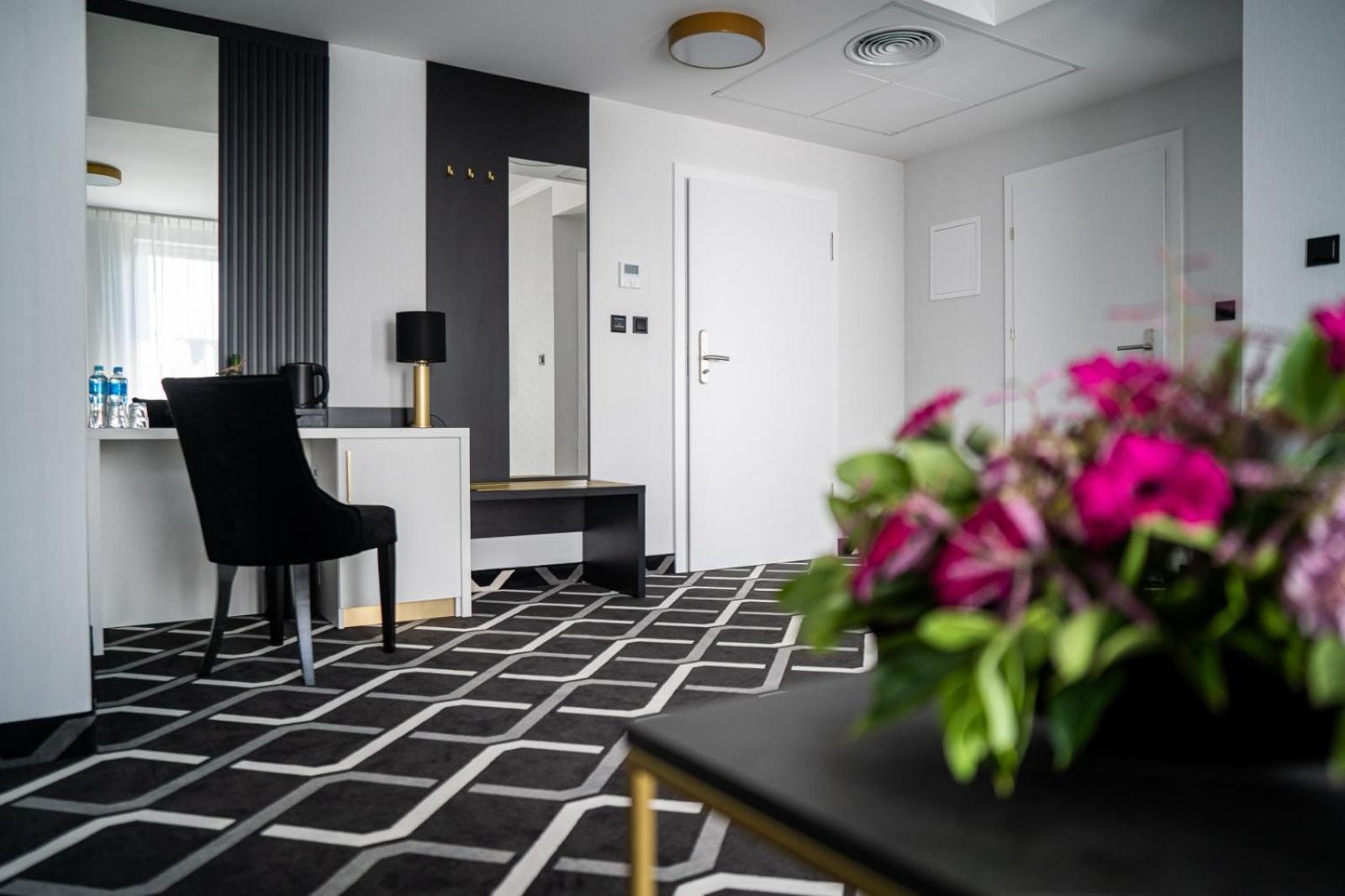 Hotel Lantier Wellness & Spa Bytom Eksteriør bilde