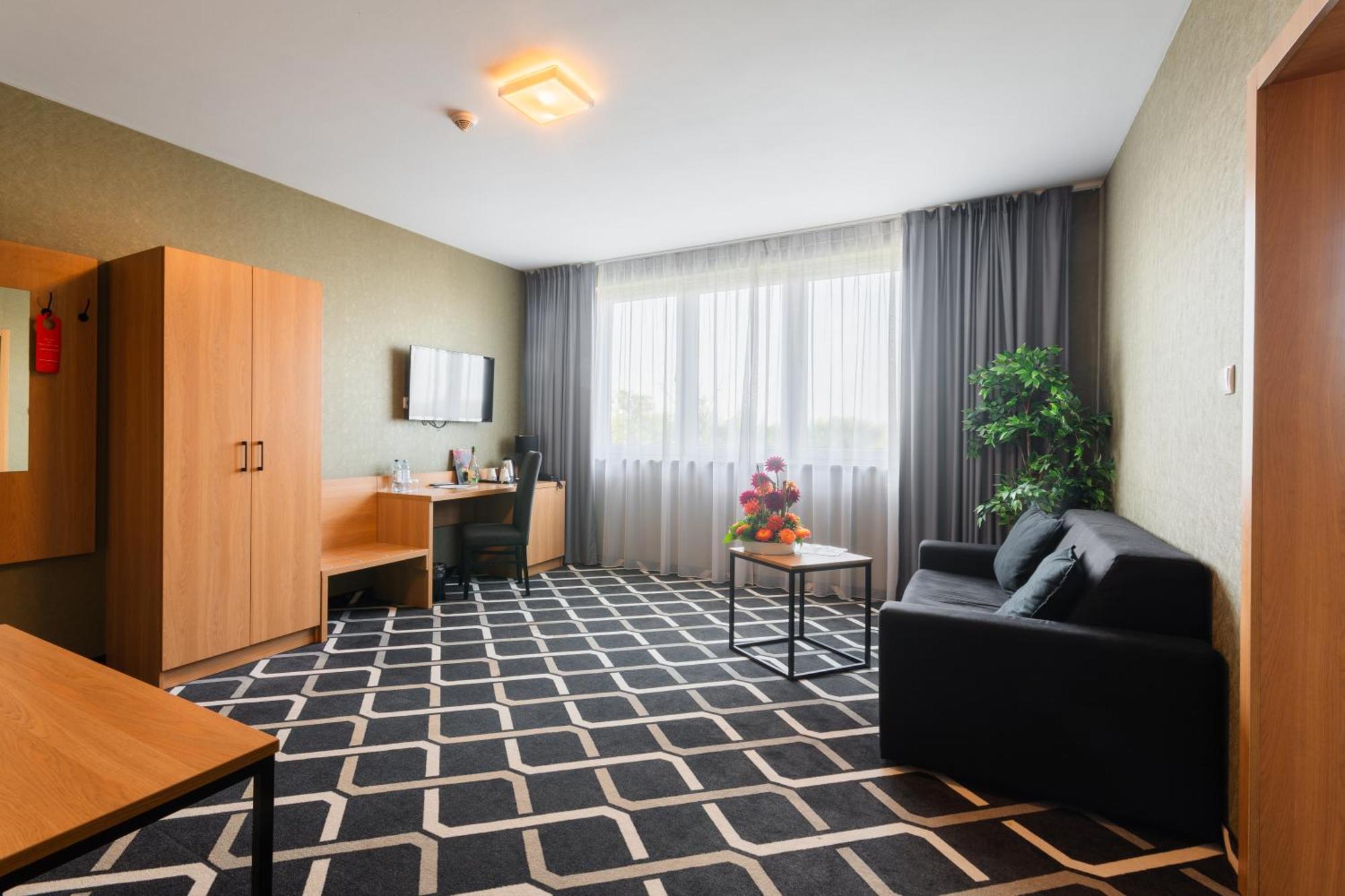 Hotel Lantier Wellness & Spa Bytom Eksteriør bilde